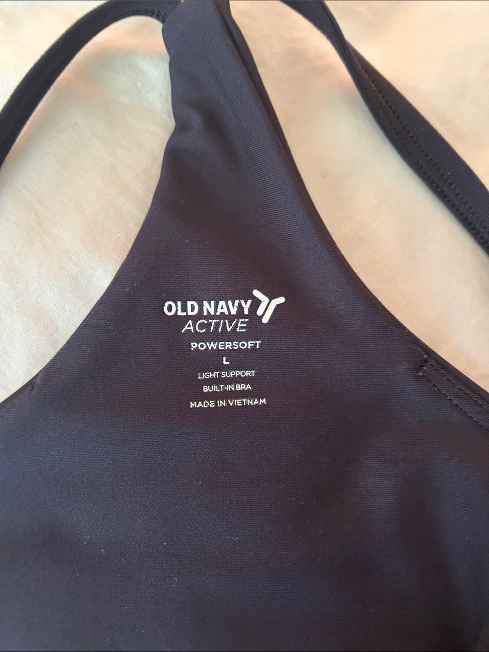 ๐ฆ NWOT Old Navy Active Powersoft Light Support Black High-Neck Sports Bra - Picture 3 of 3